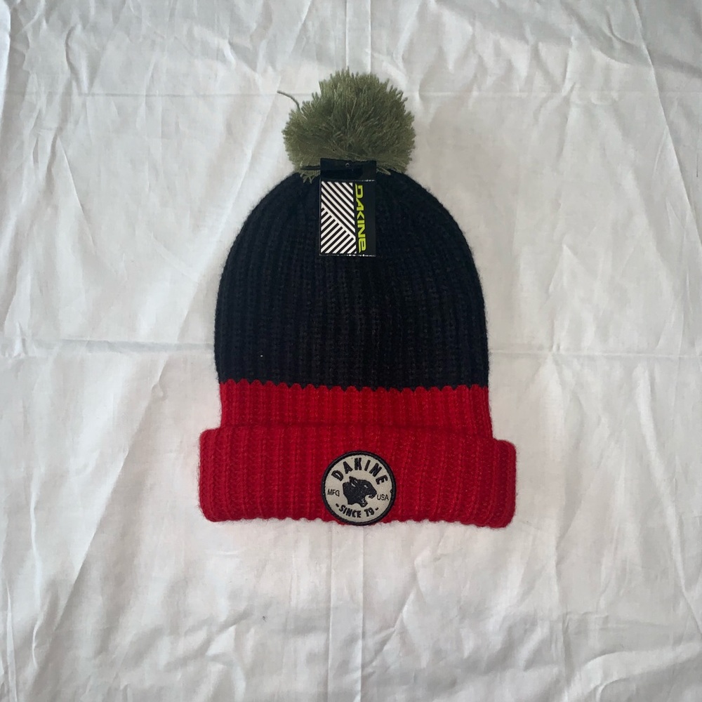 Dakine beanie